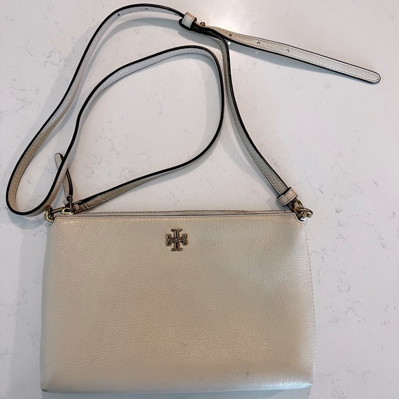 Tory Burch Bags Kira Pebbled Leather Wallet Crossbody Bag Poshmark